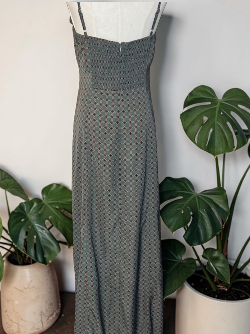KITTENISH Maxi Dress Green Boho Slip Dress Lace Trim Smocked Back Size Medium - Picture 2 of 9